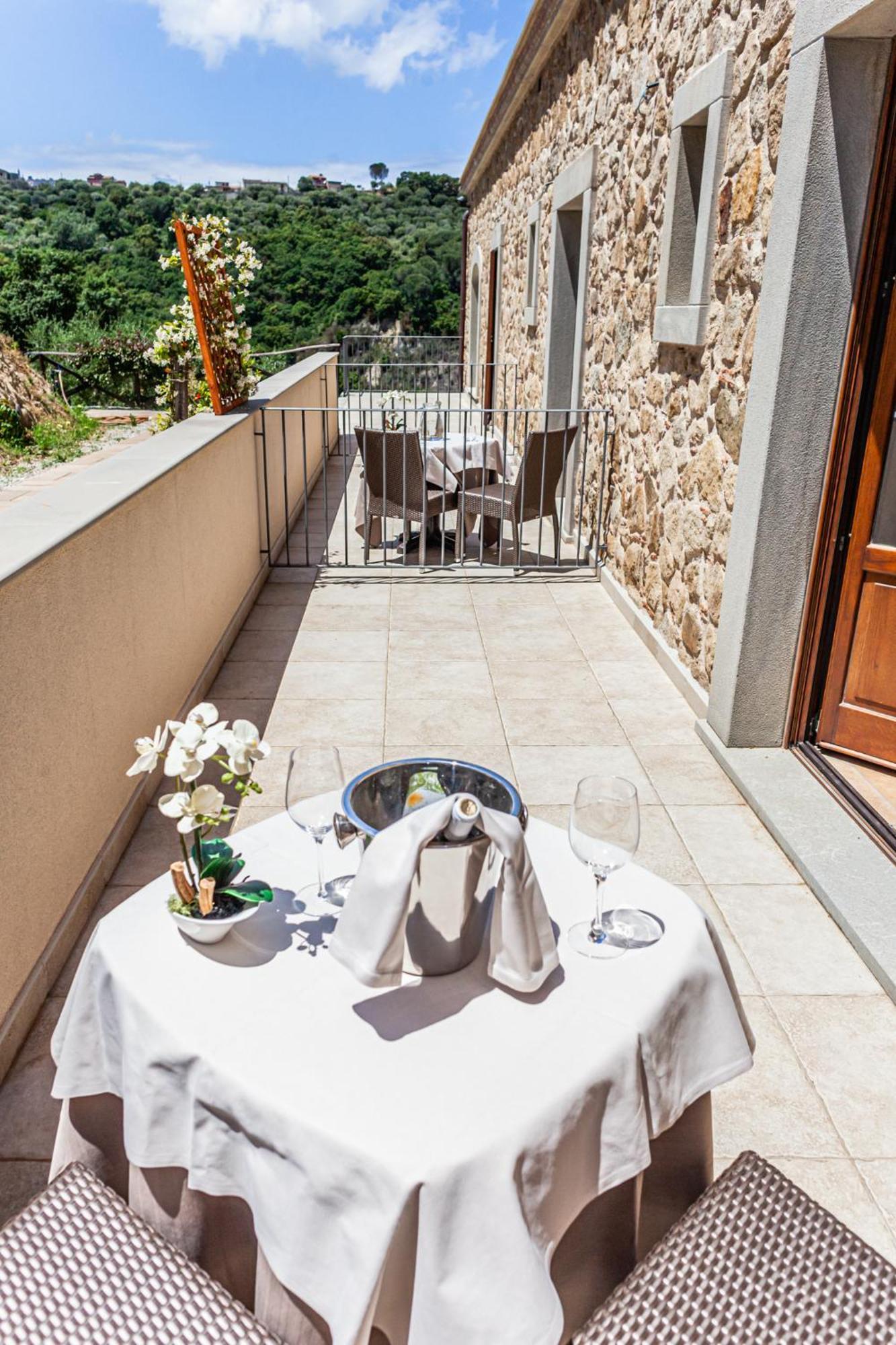 Villa Ginevra Resort Agrituristico Ficarra المظهر الخارجي الصورة